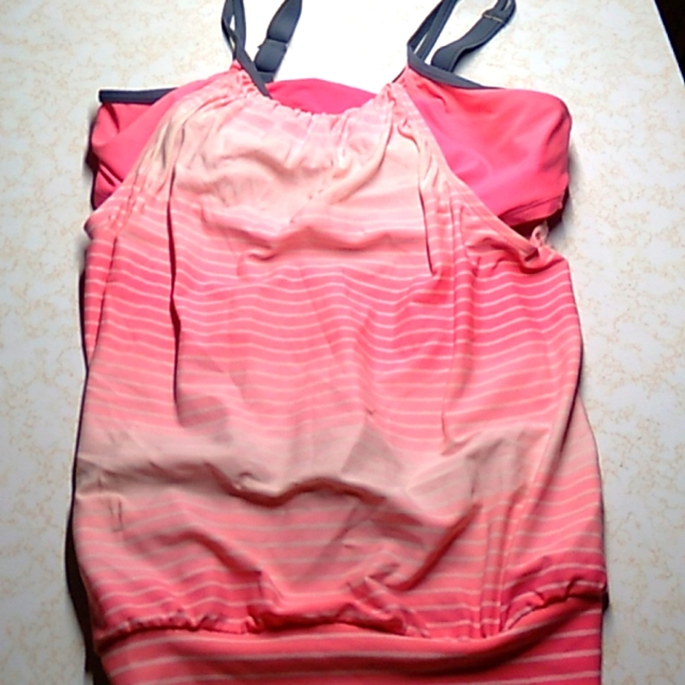 Women's medium tank top